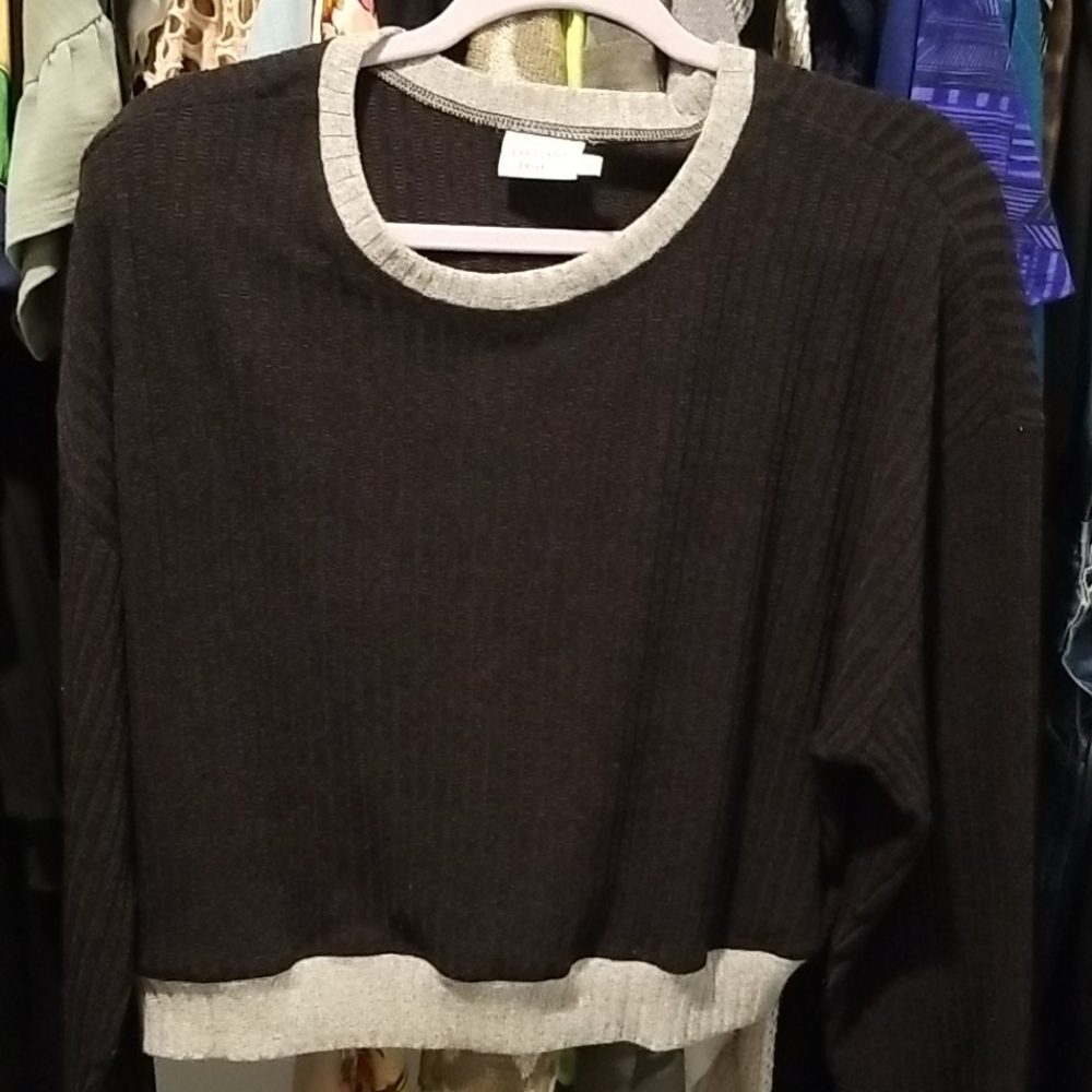 Crescent Drive cropped sweater